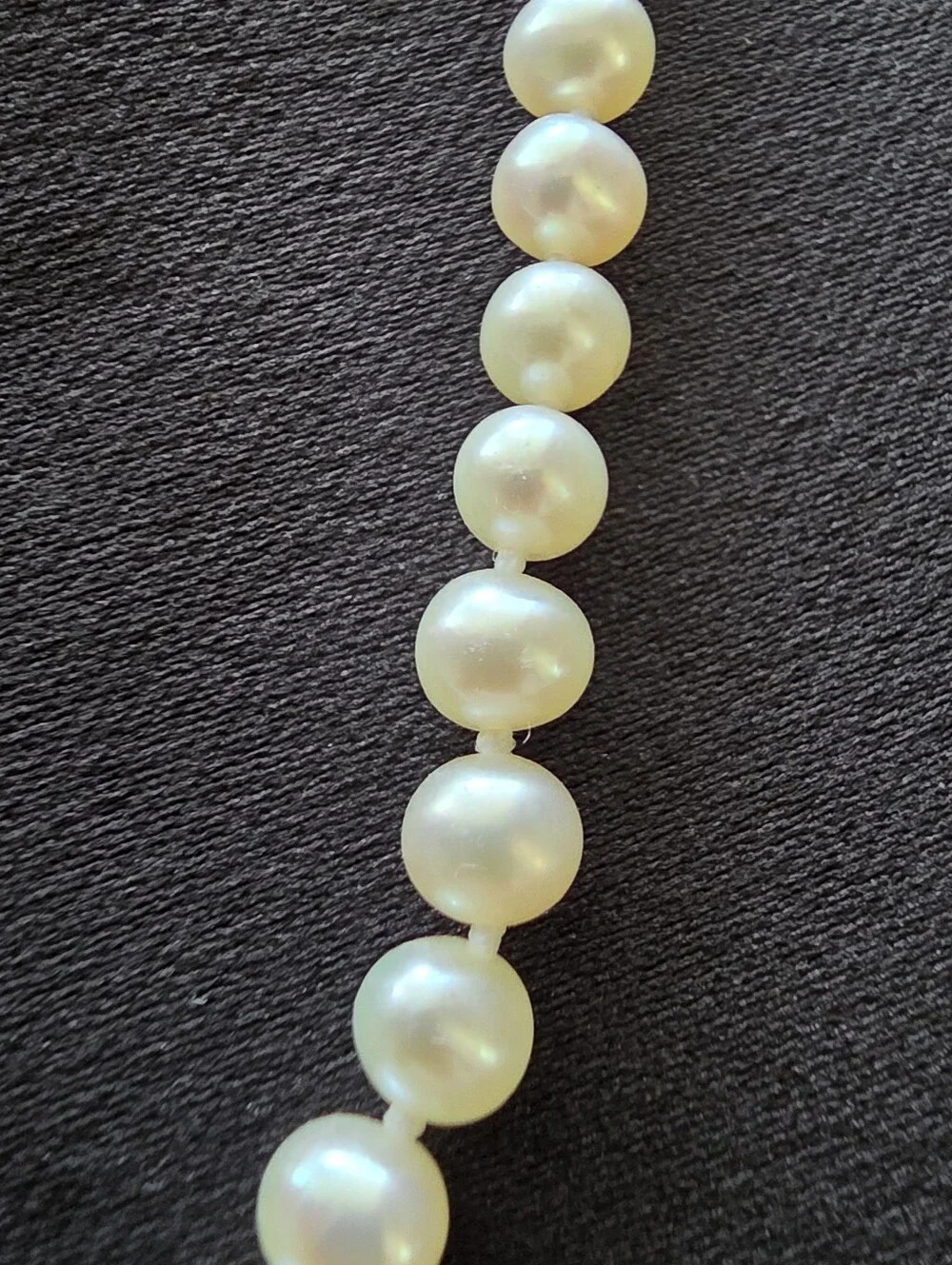 14K Gold Filagree Clasp Akoya Cultured Pearl Necklace 5mm Knotted Strand - Picture 2 of 13